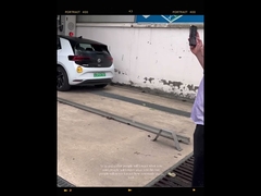 Tayland'dan gelen müşterileri sıcak bir şekilde karşılıyoruz. Bizi ziyaret etmeye geldiler ve fırçalar ile ilgilendiler.