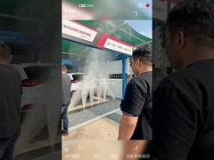 İran'dan sıcak bir şekilde hoş geldiniz müşterisi fabrikamızı ziyaret etmeye gel!Kolon araba yıkayıcı güveninizi hak ediyor!