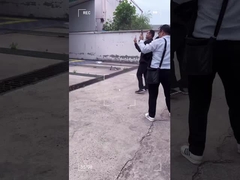 Laos'lu müşterilerimizi şirketimize gelmeleri için sıcak bir şekilde karşılıyoruz!